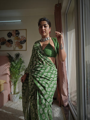 WOMEN GREEN HAND BLOCK BAGRU PRINT MULMUL SAREE