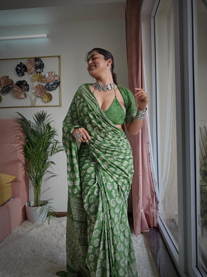 WOMEN GREEN HAND BLOCK BAGRU PRINT MULMUL SAREE